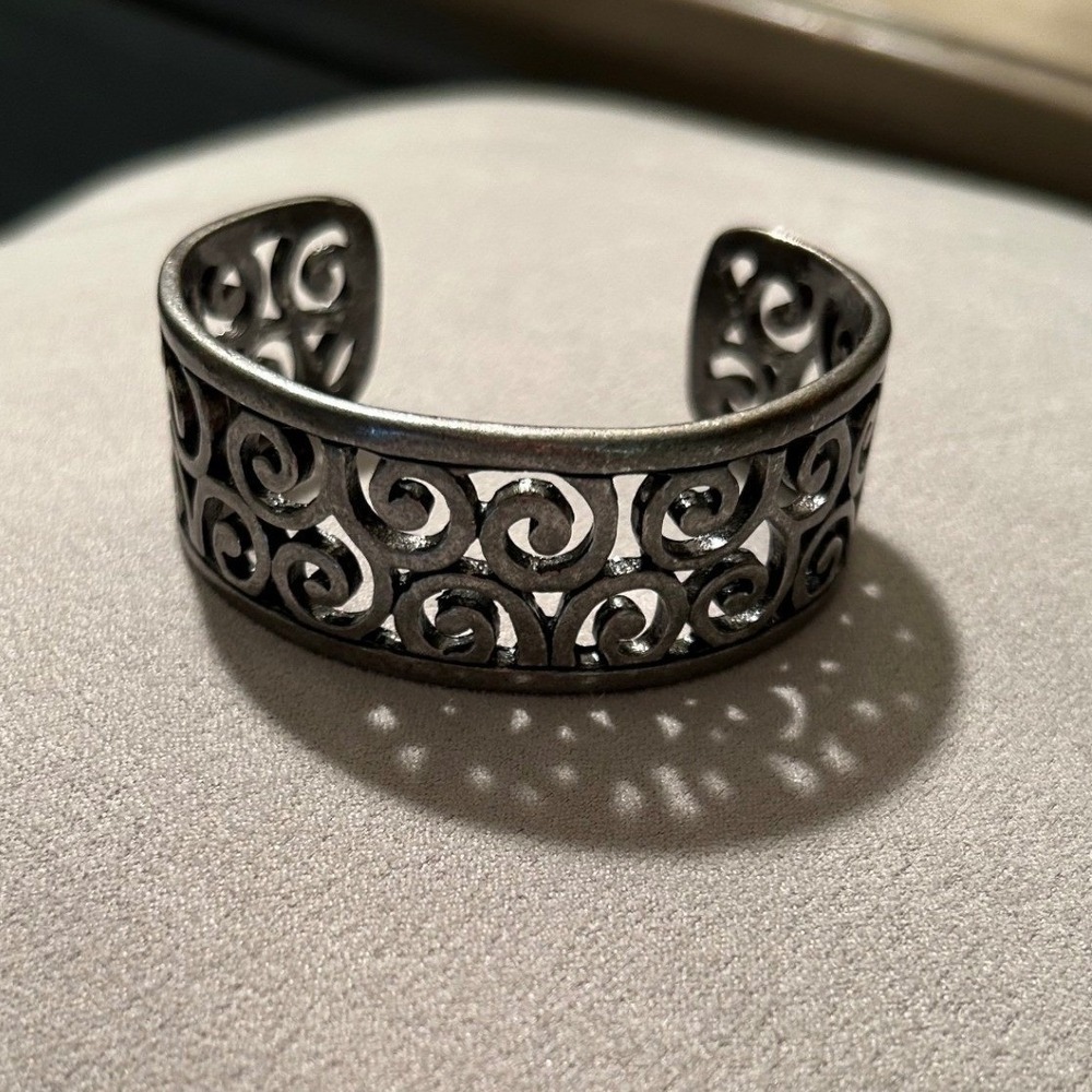 Grace Adele Tendril Silver Cuff Bracelet Heavy Flexible Filigree Vamp Romantic